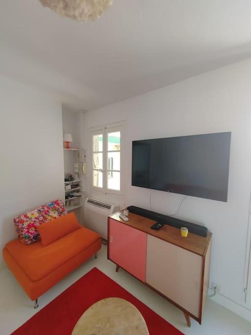 Appartement Superbe T3 Terrasse Avec Vue Centre Historique à Montpellier Extérieur photo